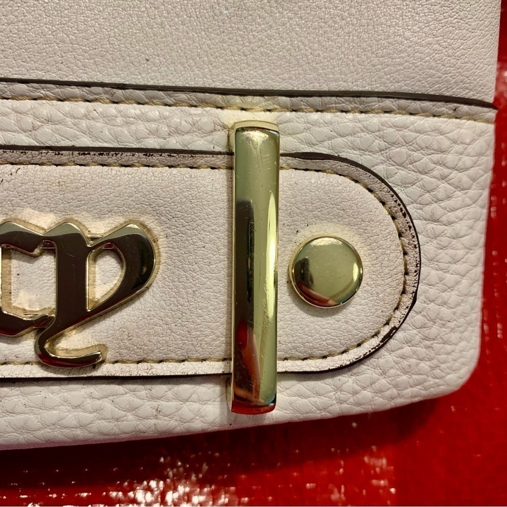 NEW Juicy Couture Crossbody Purse Ivory Gold Hardware Juicy Logo Zip Close - Picture 11 of 11